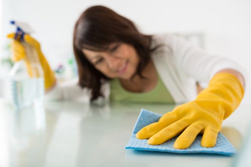 Safe and controlled carpet cleaning process in a W1J property