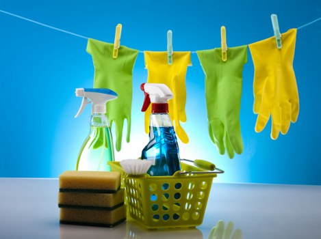 Local cleaning service for shared building entrances and washrooms in W1J